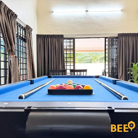 Melaka Afamosa Villa With Private Pool For 10 Pax Alor Gajah Kültér fotó